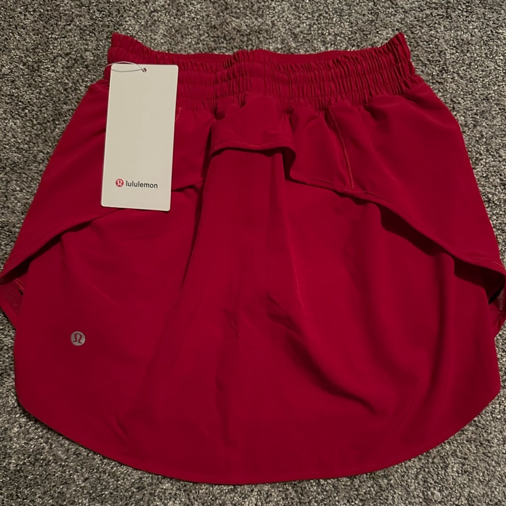 Lululemon Hotty Hot HR skirt